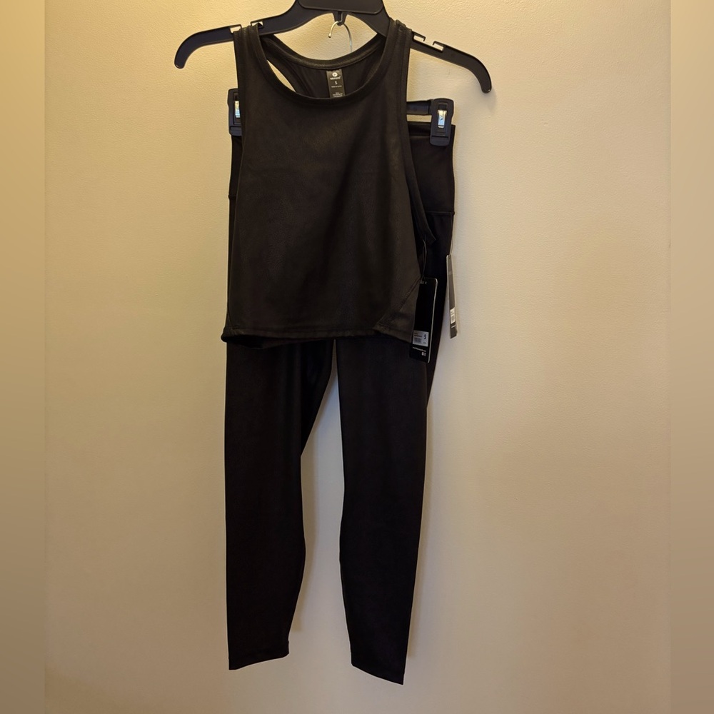90 Degree by Reflex Women's 2-Piece Athletic Set Tank & Leggings Small Black NWT